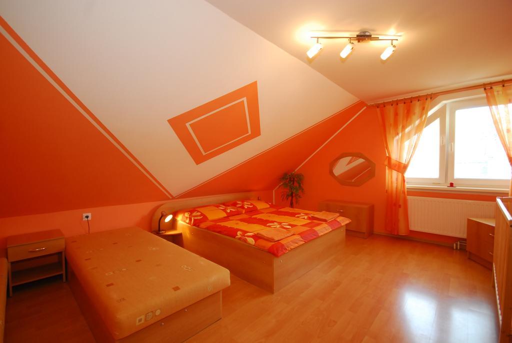 Apartman Elegant Bešeňová Rom bilde