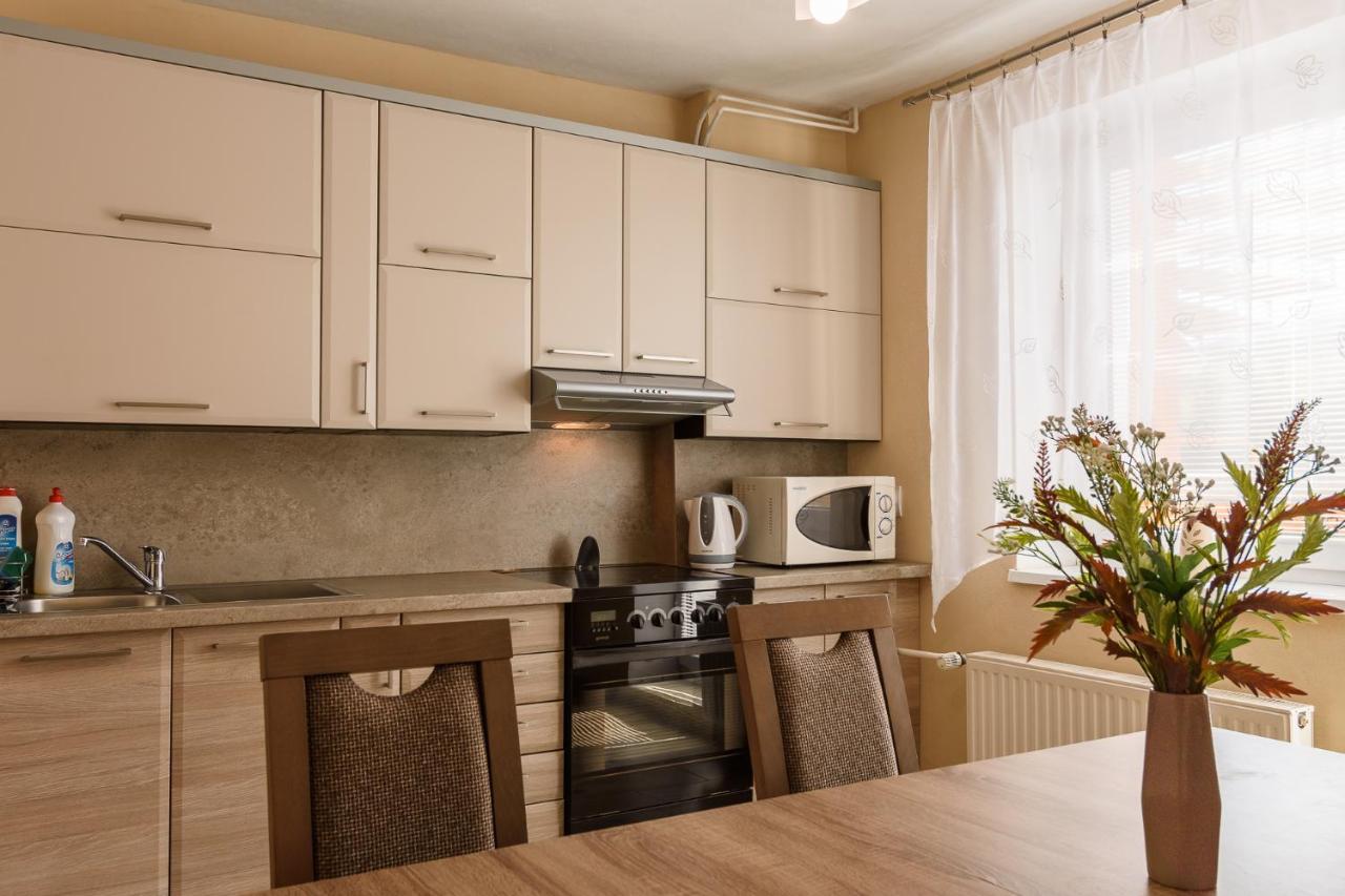 Apartman Elegant Bešeňová Eksteriør bilde