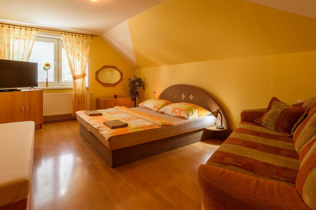 Apartman Elegant Bešeňová Eksteriør bilde